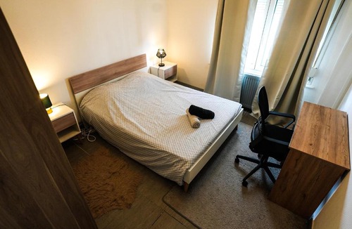 Saint-Jean-Baptiste Apartment | Appartement Temis et Centre ville avec Parking-wifi