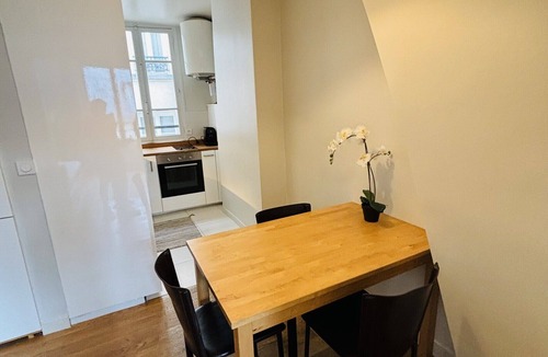 Sorbonne Apartment | Apt St Michel Notre Dame