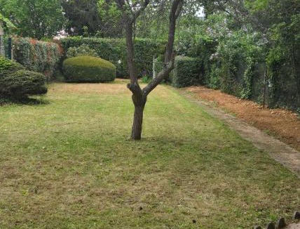 Arpajon House | Arpajon Maison cozy jardin et parking à 35min de Paris BFM