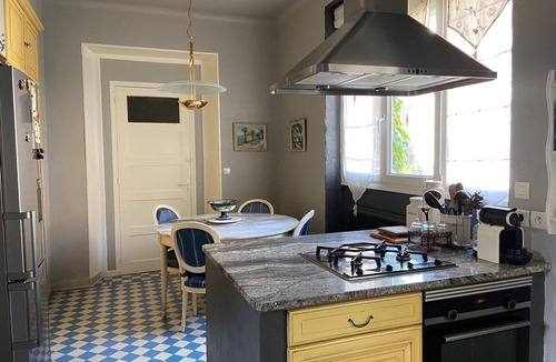 Paroisse Notre-Dame Villa | Art Deco town house with swimming pool for up to 8 people