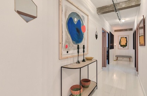 Pere Lachaise Apartment | Artist and Design Loft - 10 Guests - 5 Min From Metro