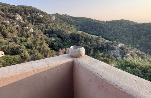 La Roque-Alric House | Artist's house in Provence