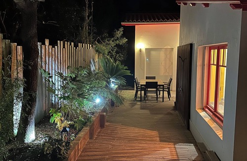 La Teste-de-Buch Villa | Artist's villa, ideal for families, 2 steps from the beach, sailing club and shops