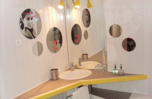 Messey-sur-Grosne House | Artists Room - Up to 3 people (no pets)