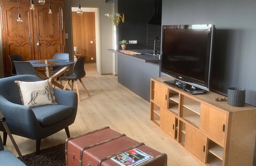 Epinal House | Atypical apartment near the station