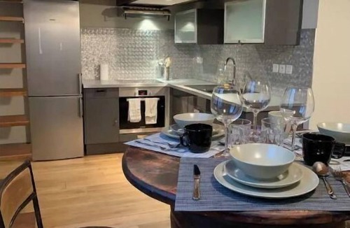 Arras-sur-Rhone Apartment | Au cœur d’hôtel de ville Blanco