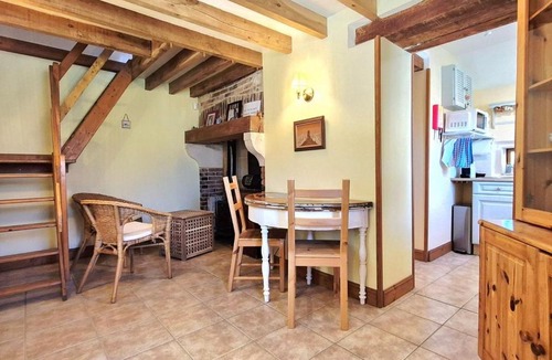 Entrains-sur-Nohain House | Au château du Bois