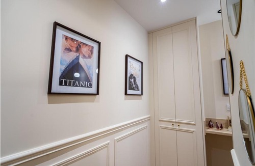 Besancon Old Town Apartment | Au Ciné d'Or Évasion & Divertissement Besançon