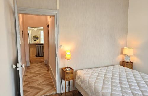 Bourbon-Lancy Apartment | Au coeur de ville