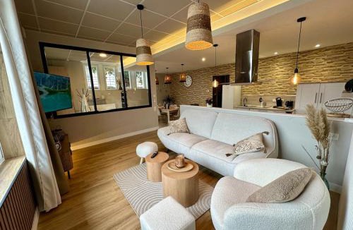 Gray Apartment | Au Gray des Flots