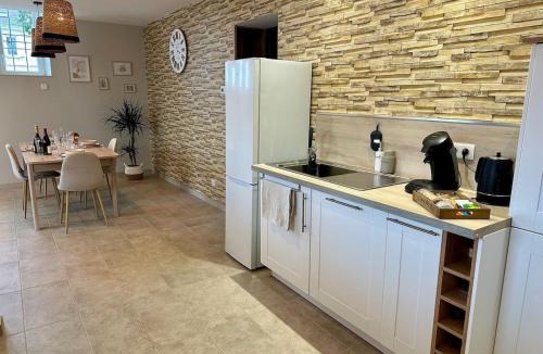 Gray Apartment | Au Gray des Flots