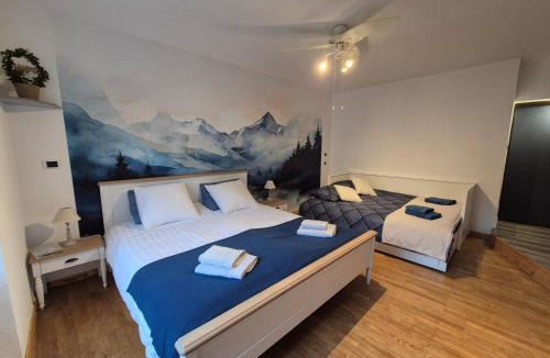 Saint-Germain-les-Arlay Bed & Breakfast | Au lavoir du Serein "L'Eventail"