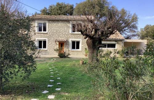 La Baume-de-Transit House | Au mas des Chênes
