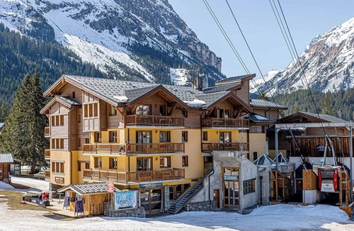 Pralognan-la-Vanoise Condo | Au pied des pistes ! Appartement cosy + Parking