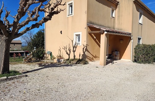 Bedoin House | Au Pied du Mont Ventoux" vacation home