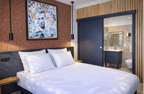 Chateau-Chinon Hotel | Au Vieux Morvan