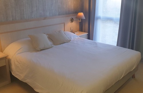 Saint-Yorre Hotel | Auberge Bourbonnaise