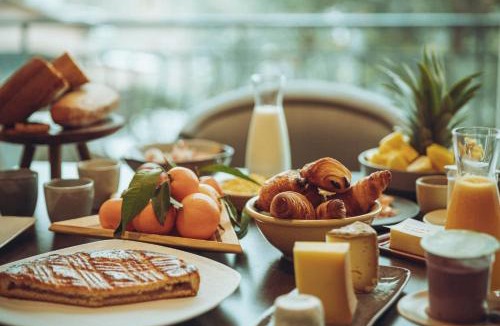 Vaux-en-Beaujolais Hotel | Auberge de Clochemerle - Spa & Restaurant gastronomique étoilé