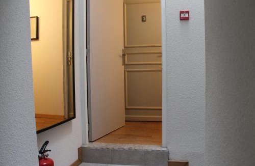 Valvigneres Hotel | Auberge de l Helvie chez Coco & Ricou