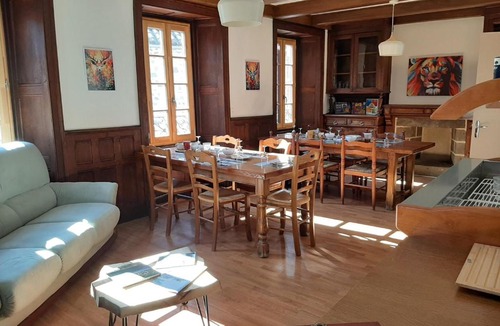 Saint-Chamant Hostel | Auberge des Volcans