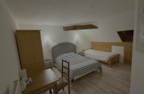 Pont-dHery Bed & Breakfast | Auberge du Comtois