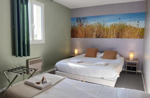 Pierrefitte-sur-Loire Hotel | Auberge La Péniche