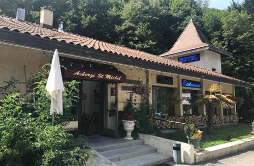 Saint-Martin-d'Uriage Hotel | AUBERGE SAINT MICHEL