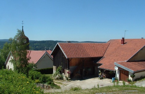 Montperreux Apartment | Authentic Comtoise farm