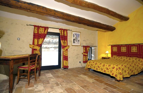 Bollene House | Authentic Provence: Mas Lou Geneste with Pool