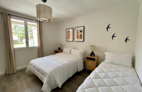 La Roque-sur-Pernes House | Authentic stone house in the heart of Provence