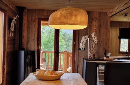Bolquere Ski Chalet | AUTHENTIQUE HAUT DE CHALET 8 pers Cheminée Jardin Ski et Randonnées FONT ROMEU