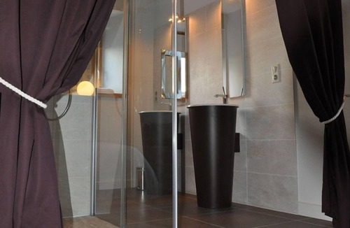 Laguiole Hotel | Aux Caprices d'Aubrac