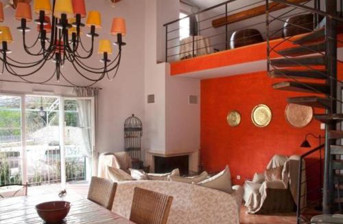La Roque-Alric House | Aux Dentelles