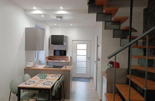 Le Mayet-de-Montagne Apartment | Aux nids douillets Mayetois "les hirondelles"