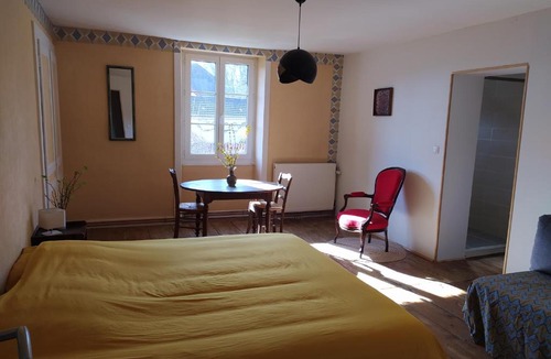 Villers-Farlay Bed & Breakfast | Avol d'Oiseau
