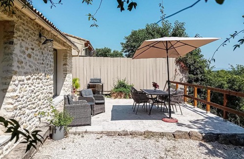 La Roque-sur-Pernes House | Awesome Home In La-Roque-Sur-Pernes