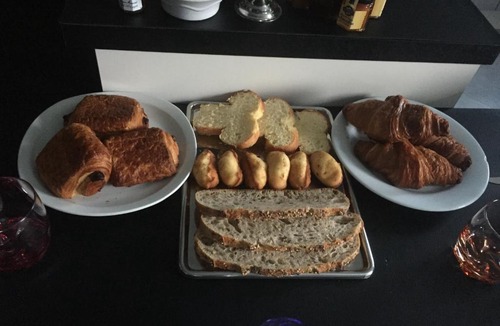 Saint-Jean-d'Ardieres Bed & Breakfast | B&B Chez Jaika Chambre d hotes