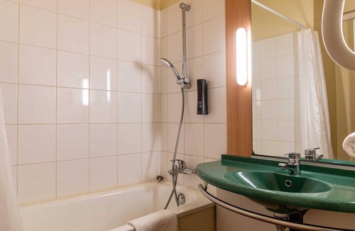Gieres Hotel | B&B Hotel Grenoble Université 2