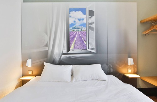 Les Tourrettes Hotel | B&B HOTEL Montélimar Nord