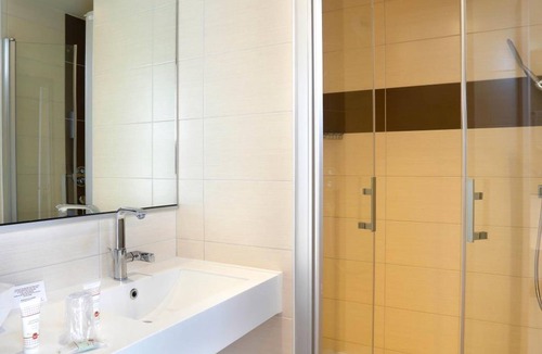Sochaux Hotel | B&B HOTEL Montbéliard-Sochaux