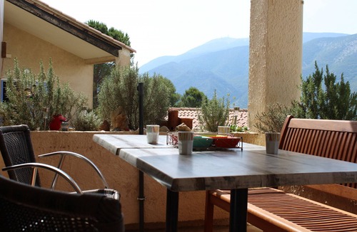 Mollans-sur-Ouveze Apartment | Bastidon 42 Hameau de la Garrigue