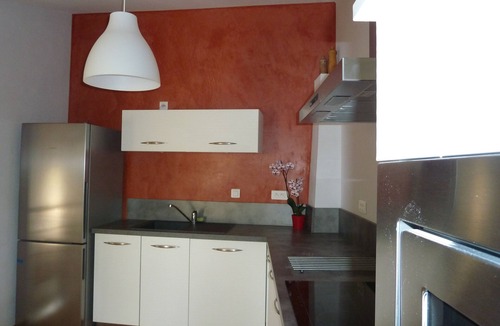 Taillades House | Bastidon of character in stone with swimming pool at the foot of the Luberon