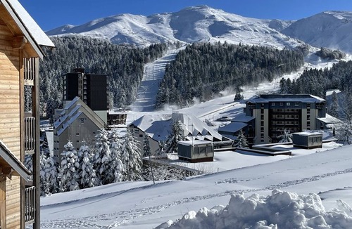 Saint-Jacques-des-Blats Apartment | Beautiful duplex for 6 people, 200m from slopes, free parking