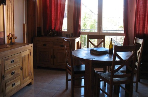 Longjumeau Bed & Breakfast | Beautiful double room at the gates of Paris