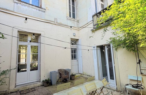 Ecueille House | Beautiful family mansion with a private patio, 19' de beauval