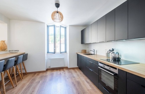 Dampierre-en-Yvelines House | Beautiful family house sleeps 9 near the castle in Dampierre