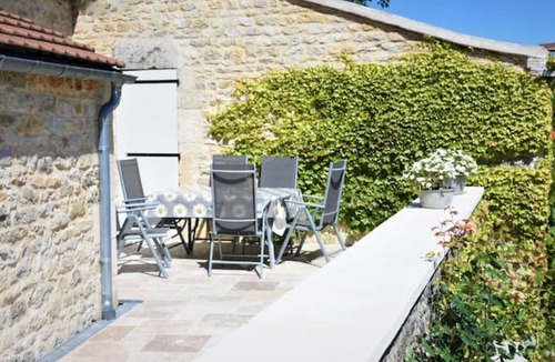 Francoules House | Beautiful converted stone barn in the peaceful Lot countrysiden