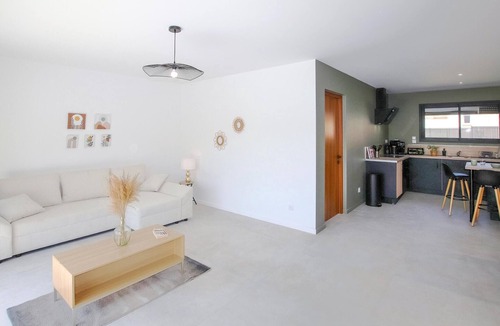 Puy-Saint-Martin House | Beautiful home in Puy St Martin