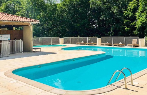 Lacapelle-Marival House | Beautiful house on child-friendly holiday park