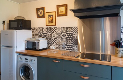Chiddes House | Beautiful private villa for 4 people with WIFI, TV, terrace and pets allowed